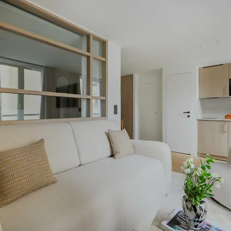 Magnificent -1br-4p- Canal Saint-martin Apartmán