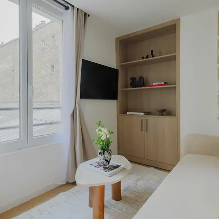 Magnificent -1br-4p- Canal Saint-martin