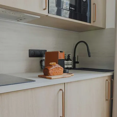 Magnificent -1br-4p- Canal Saint-martin Париж