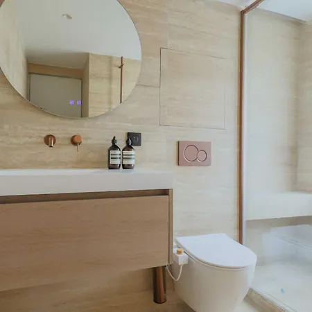 Magnificent -1br-4p- Canal Saint-martin Апартаменты *