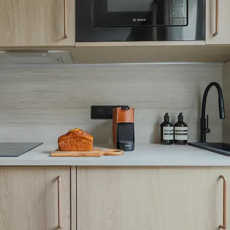 Magnificent -1br-4p- Canal Saint-martin * Париж