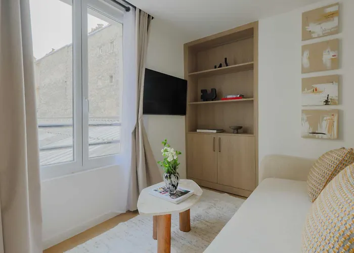 Magnificent -1br-4p- Canal Saint-martin
